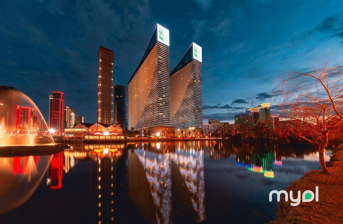 Orbi Aparthotel In Batumi Zewnętrze zdjęcie